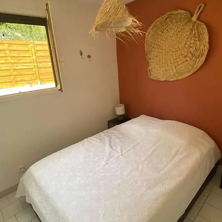 Pavillon Avec Piscine - 4 Pers. - Fr-1-701-99 *